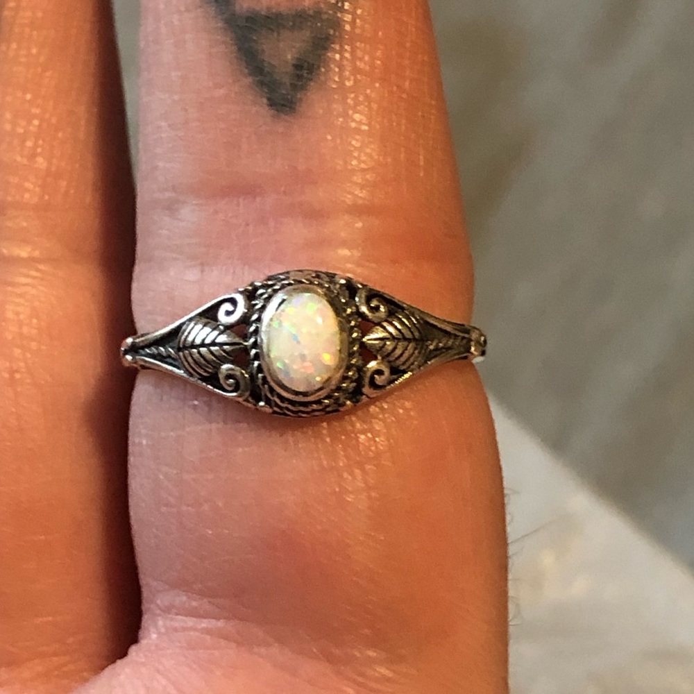 Opal ring